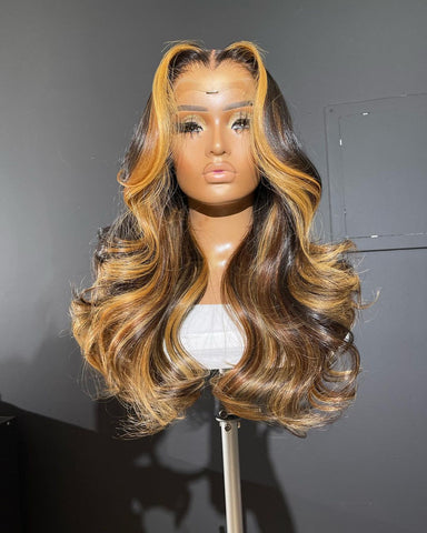 LUXURY MIX COLOUR WAVY WIG