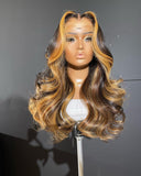 LUXURY MIX COLOUR WAVY WIG