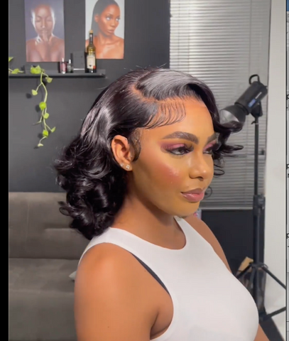 FRONTAL BOUNCY WIG